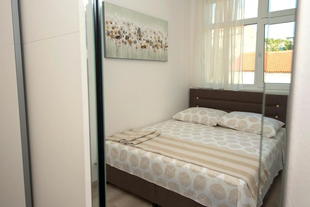 Sibenik City Center Apartment Sonia Exterior photo